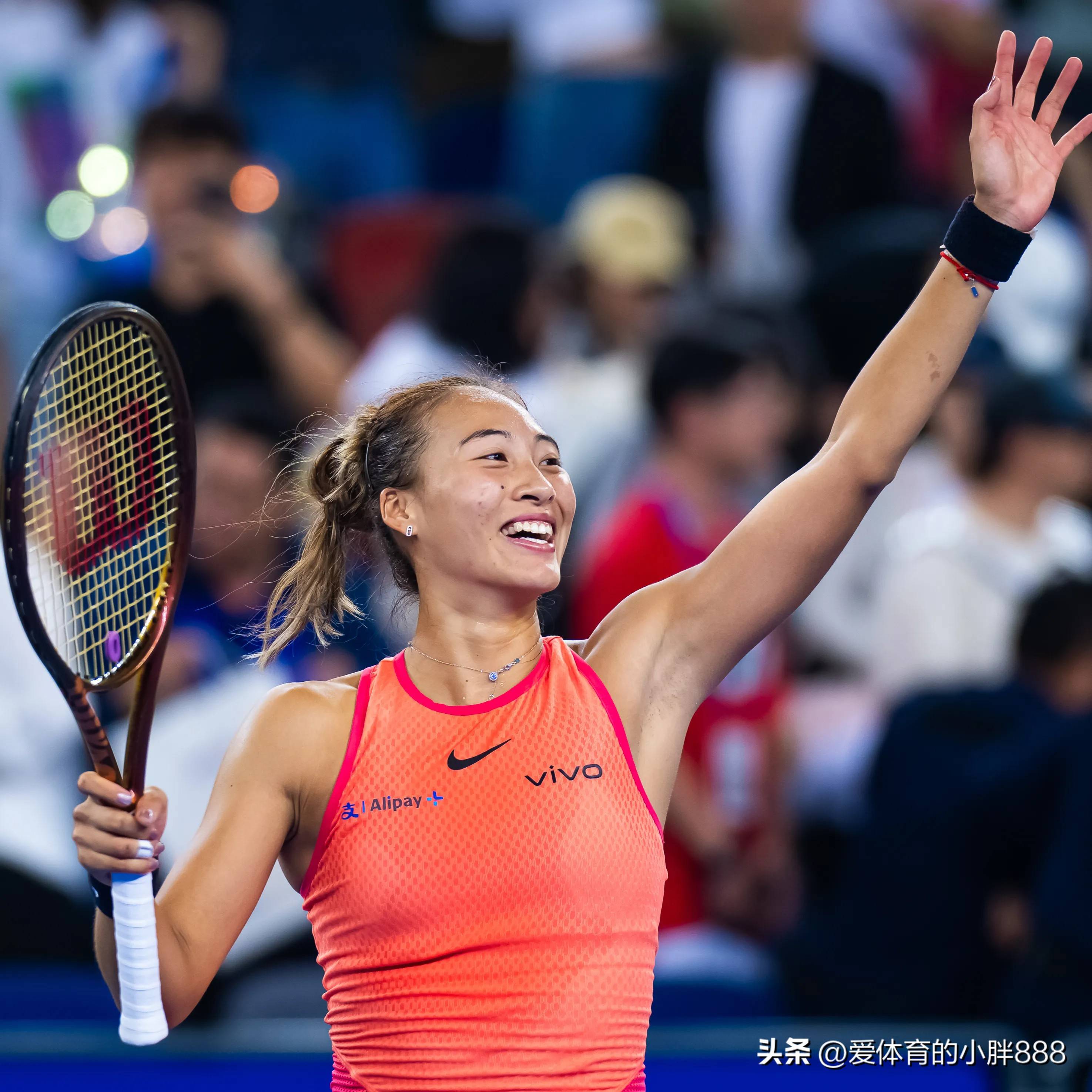 包含分区决赛转会风云:迈阿密热火盯上锋线强援,郑钦文或成交易筹码的词条